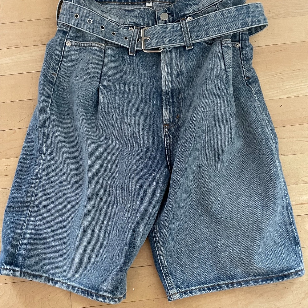 Agolde paperbag waist long shorts 32"waist.